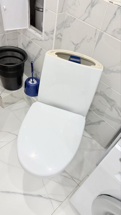 Отдам даром унитаз и ванную