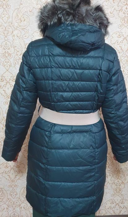 Женская куртка продам