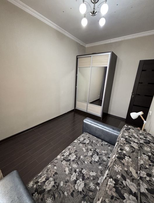 77 серия Чиланзар 20 квартал