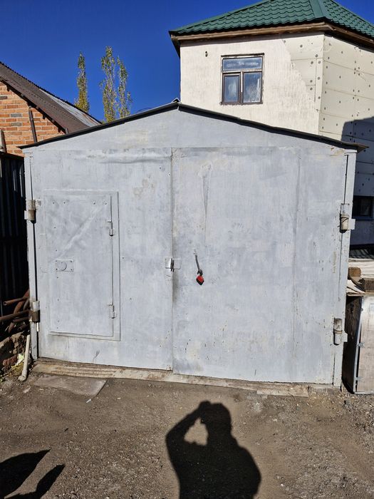 Гараж продам из металла