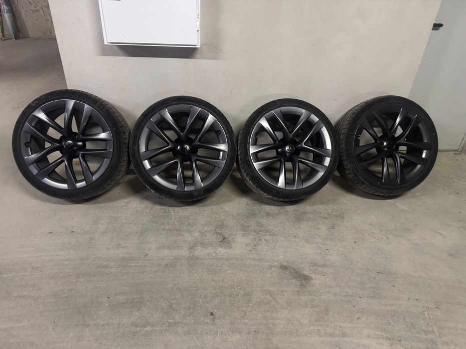 Michelin sport 4s