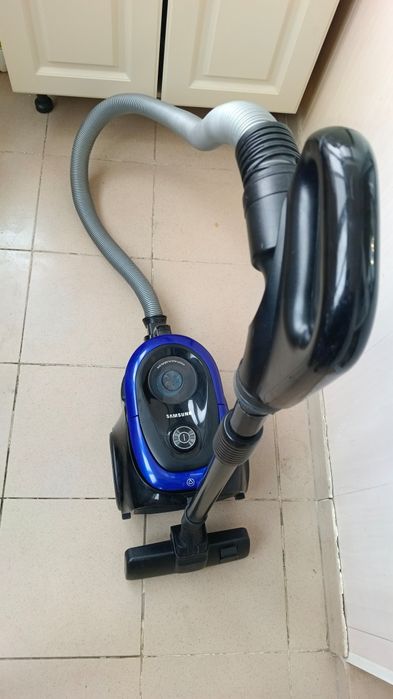 Пылесос Samsung 1800w