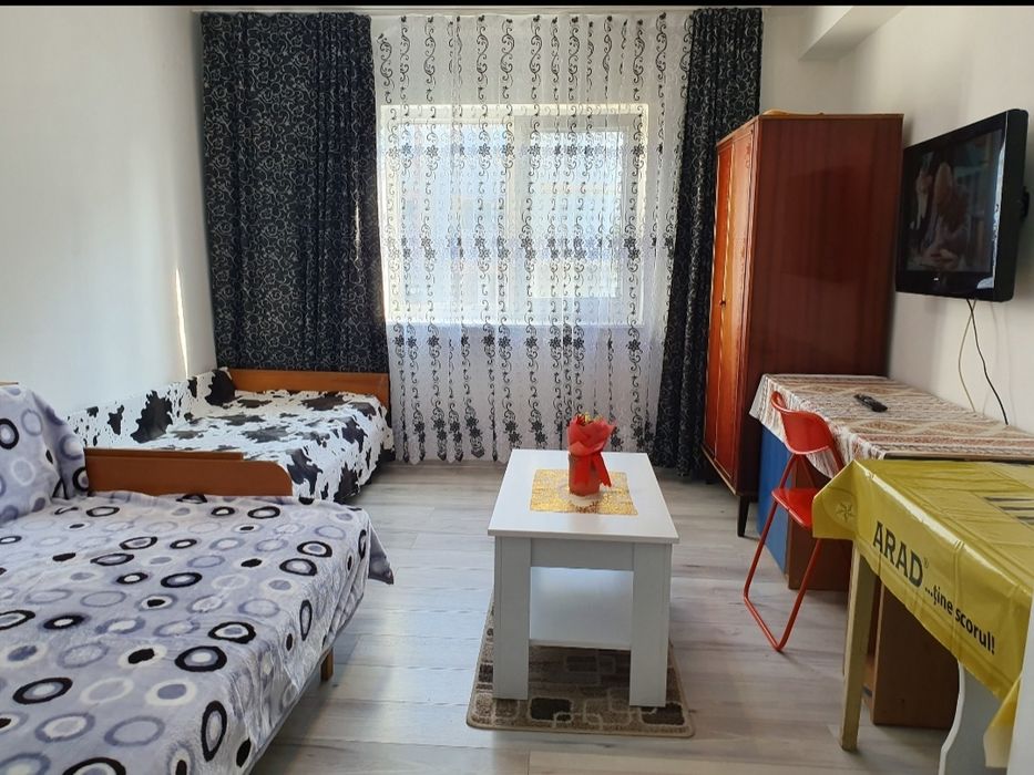 Vând Garsoniera sau schimb cu 2 camere