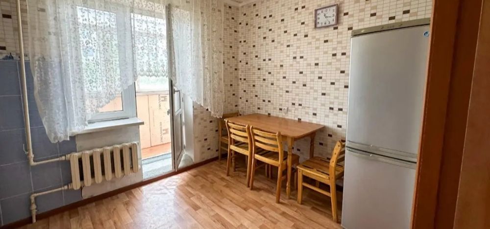 продам 2-х ком. 54 кв. каратал 3-этаж