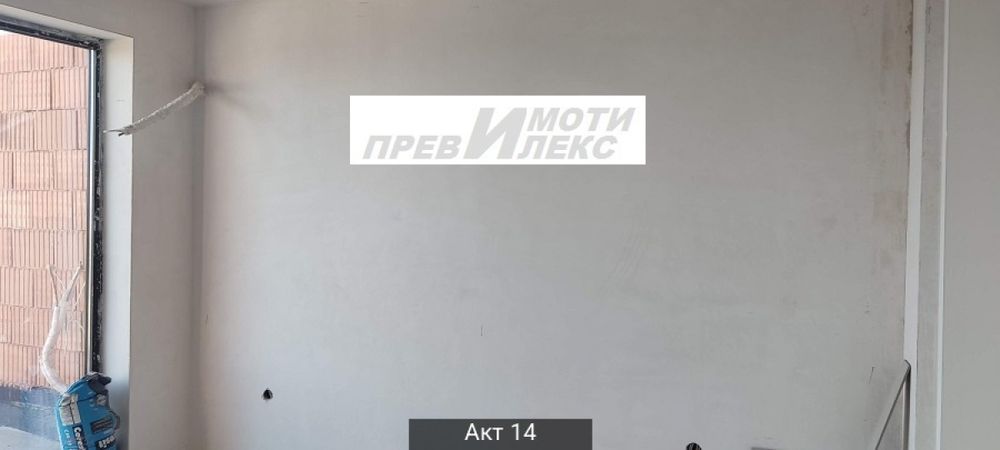 просторен мансарден апартамент, с акт 14