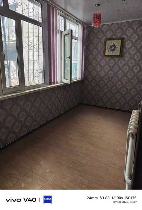 Продам 4х комнатную квартиру.