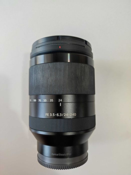 Продавам Sony A7III + обектив 28-70mm f/3.5-5.6 OSS