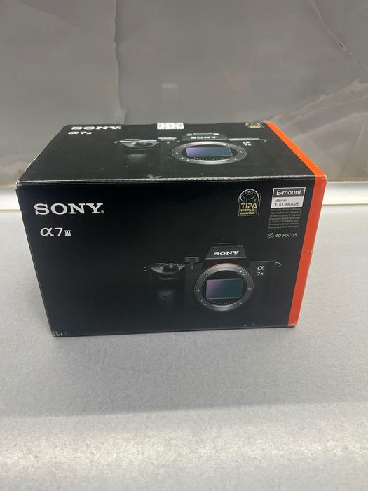 Фотоапарат Sony Alpha 7 III