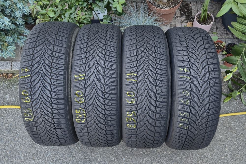 SET Anvelope 235/60/17 Iarna M+S Nexen DOT 2022