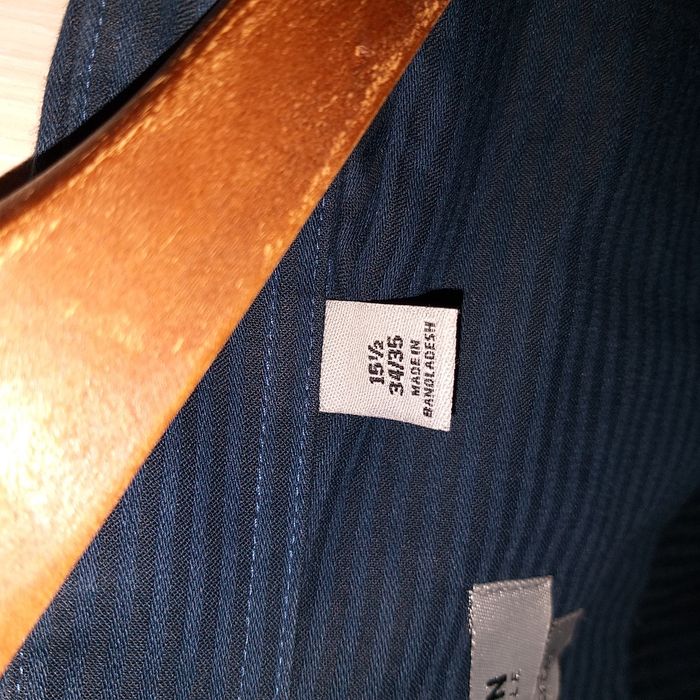 Продавам мъжка риза