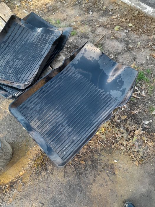 Продам увиверсальные полики