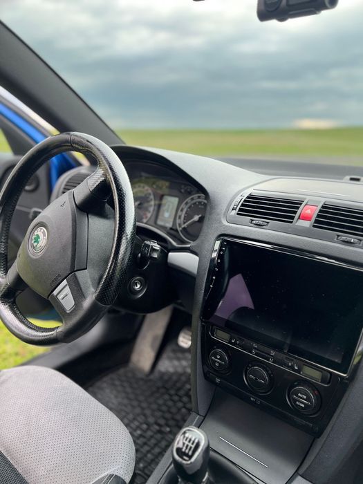 Vând Skoda VRS 2.0 TFSI