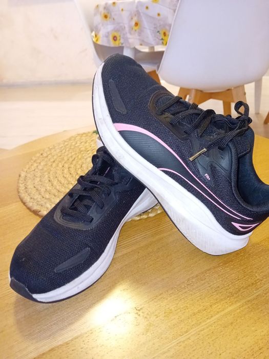 Дамски маратонки Puma u Adidas