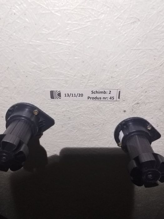 Cabina de dus cu cada