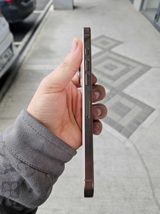 Iphone 16 promax | 256 gb | 90% yomkist