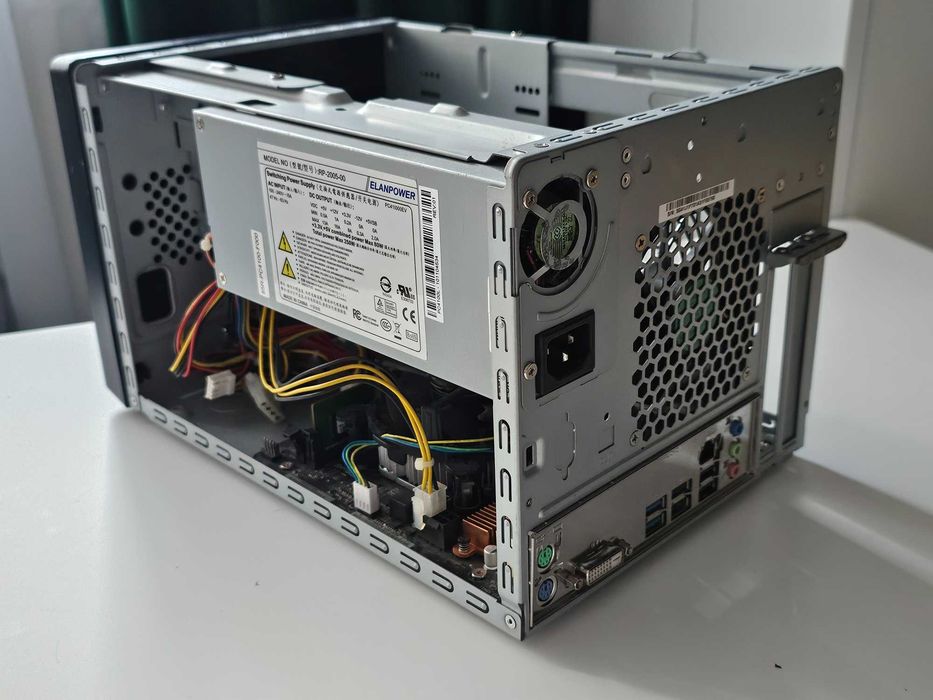 Kit PC Shuttle i5-6500 + ASRock H110M-DGS R3.0 + sursă Sistem HTPC Media server