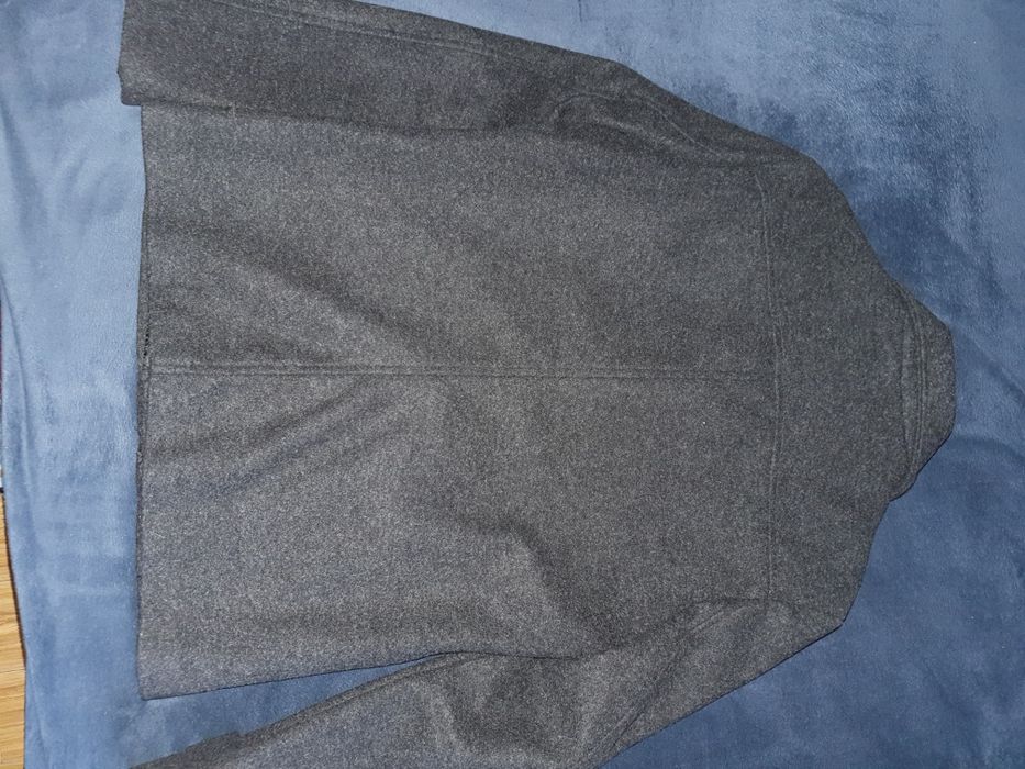 Paltonas scurt toamna