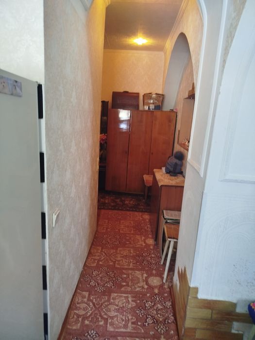 Продам квартиру .