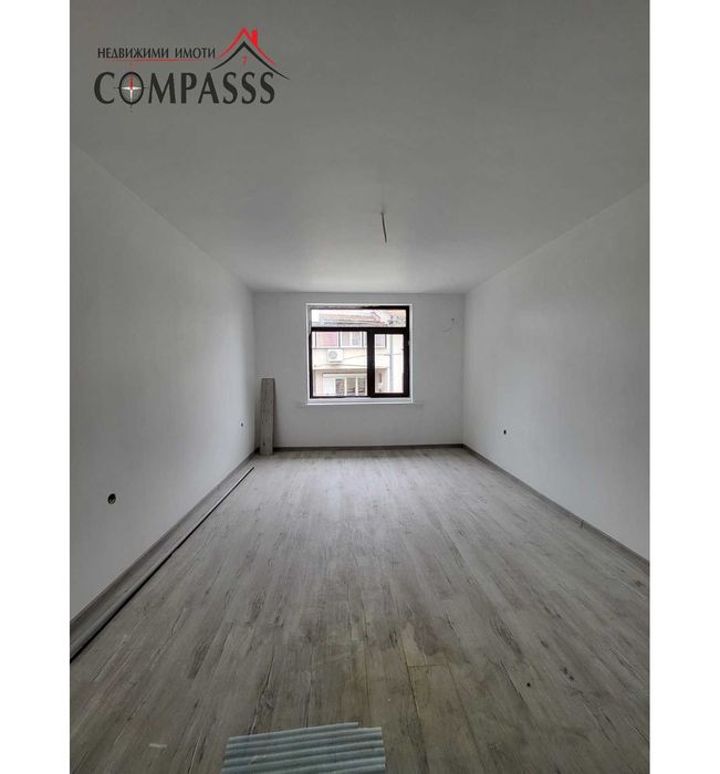 Продава се Двустаен апартамент в Добрич, Център - 60 кв.м за 1326 €/кв.м - Снимка #6