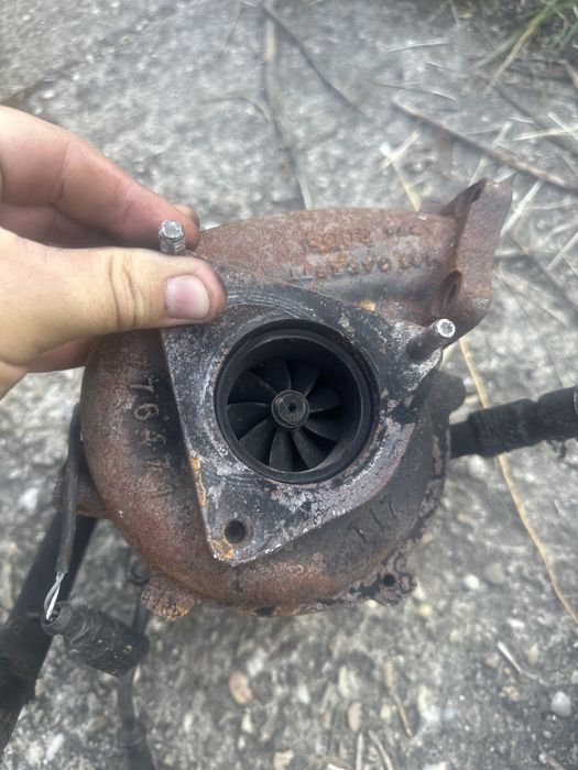 Turbina 3.0 TDI V6 GTB 2260 VK cu actuator electric / clapeta egr