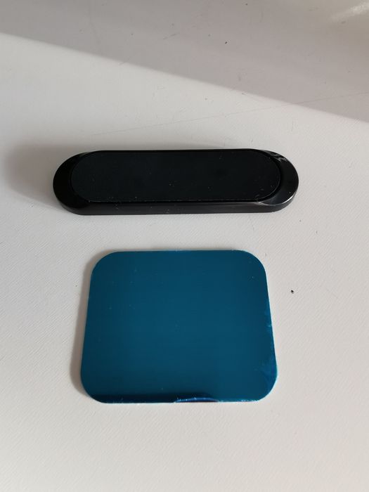 Стойка за телефон за кола - различни видове