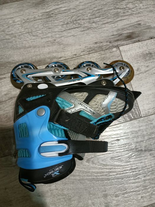 Продаю роликовые коньки