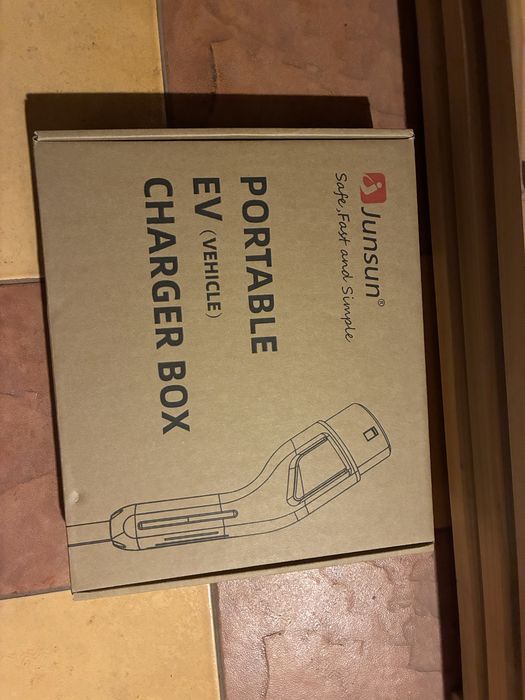 Statie incarcare EV noua trifazic 4M 11KW 16A Type2 auto electric/HYB