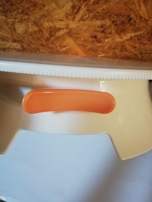 Поворотный столик для выпечки