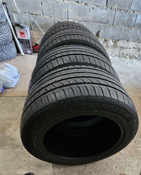 Летни гуми БМВ М пакет като нови.