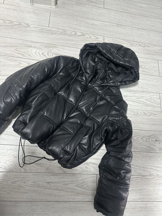 Продам женскую куртку
