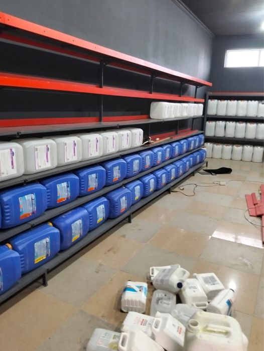 Канистры пластиковые 20л; 34л; 38л.