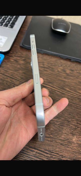 iPhone 15 plus blue