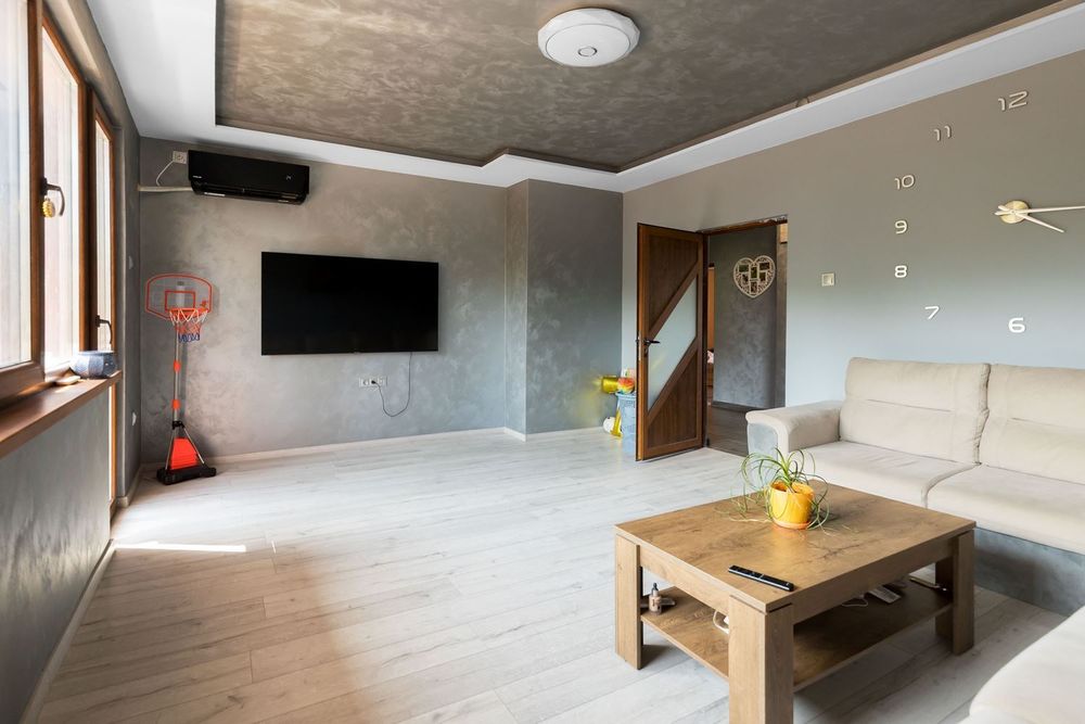 Продава се Тристаен апартамент в Плевен, Широк център - 93 кв.м за 1603 €/кв.м - Снимка #3