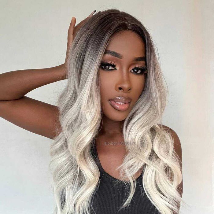 Омбре перука средна дължина - тъмни корени и пепеляво руси краища