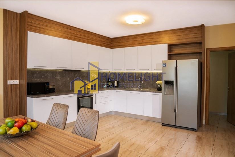 Дава се под наем Многостаен апартамент в София, Витоша - 275 кв.м за 2513.28 € - Снимка #3