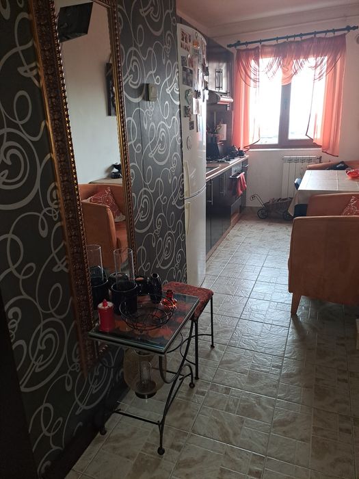 Apartament 2 camere semidecomandat