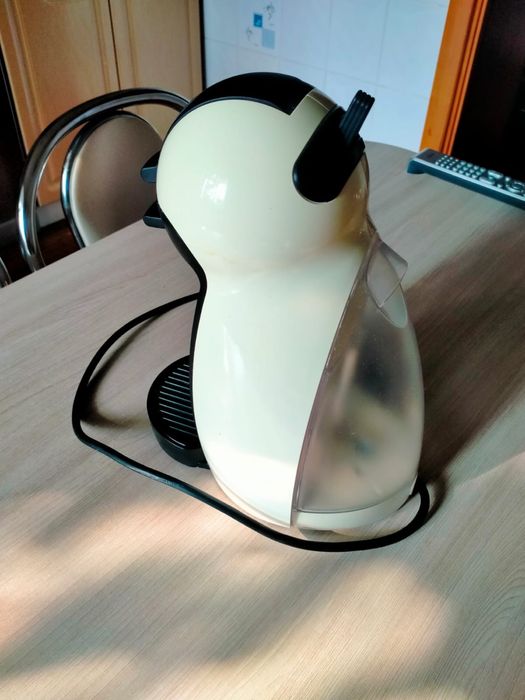 Кофемашина Dolce gusto капсульная