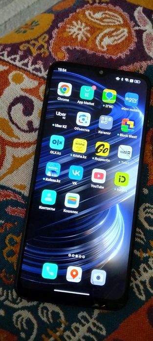 Продам смартфон оппо