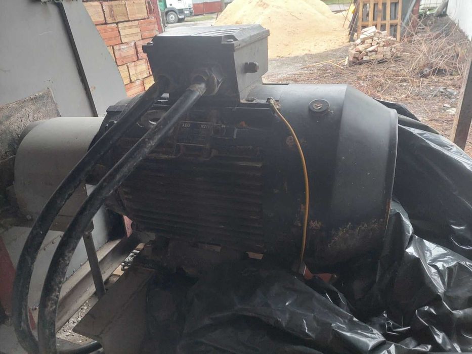 Чукова фуражомелачка 135 броя чукове