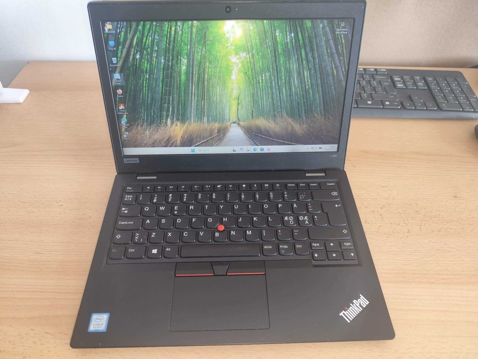 Laptop Lenovo Thinkpad L380, I3 gen8, 8Gb Ram, ssd240Gb, garanție!