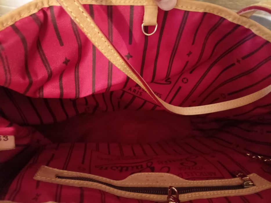 Geanta louis Vuitton