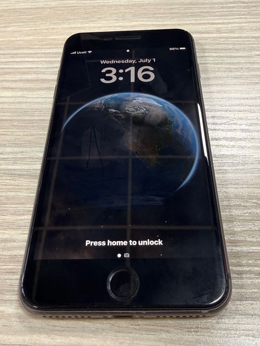 iPhone 8 Plus 64GB Space Gray — б/у, рабочий