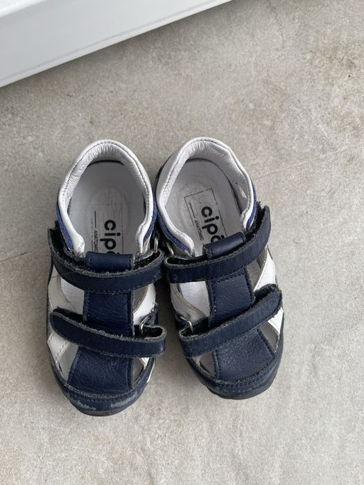 Две пары детской летней обуви, 23 р