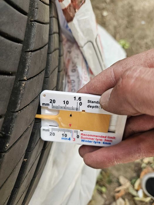 Set 4 anvelope vara Michelin 215 65 17 / DOT 2023 / profil 6mm
