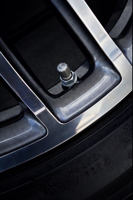 22” AMG OEM ORIGINAL  – КАТО НОВИ – G-Class W463 / W465 –