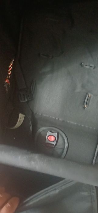 Коляска прогулочная в отличном состояний