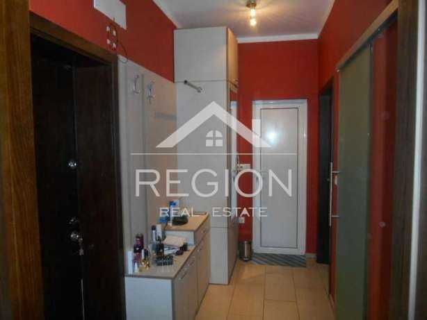 Дава се под наем Тристаен апартамент в Варна, Гръцка махала - 100 кв.м за 816 € - Снимка #9