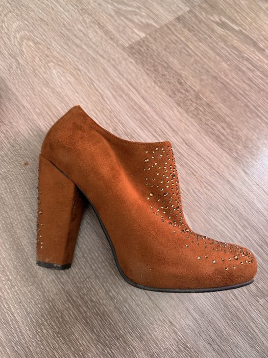 Женские туфли, ботильоны