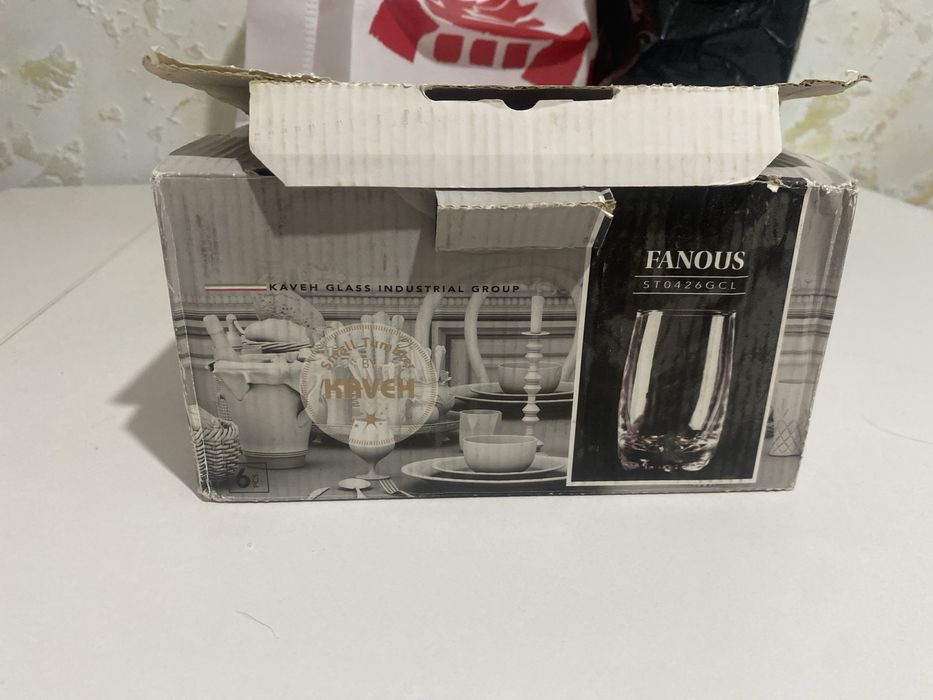 Продам бокалы недорого.