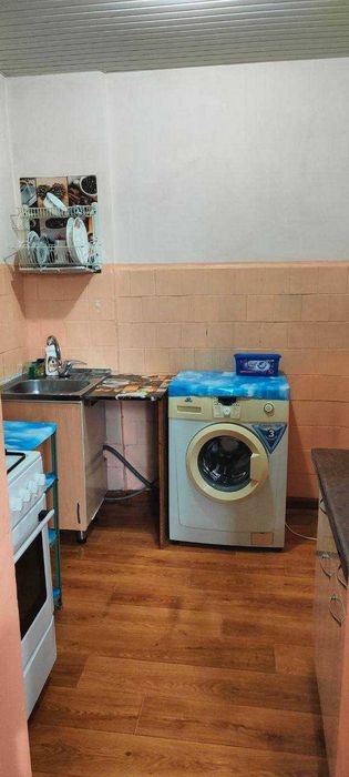 Сдается квартира в Яшнабадском районе Дворец 2-х комнат 3-этаж